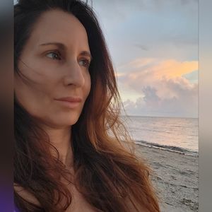 Meet your Posher, Abygail